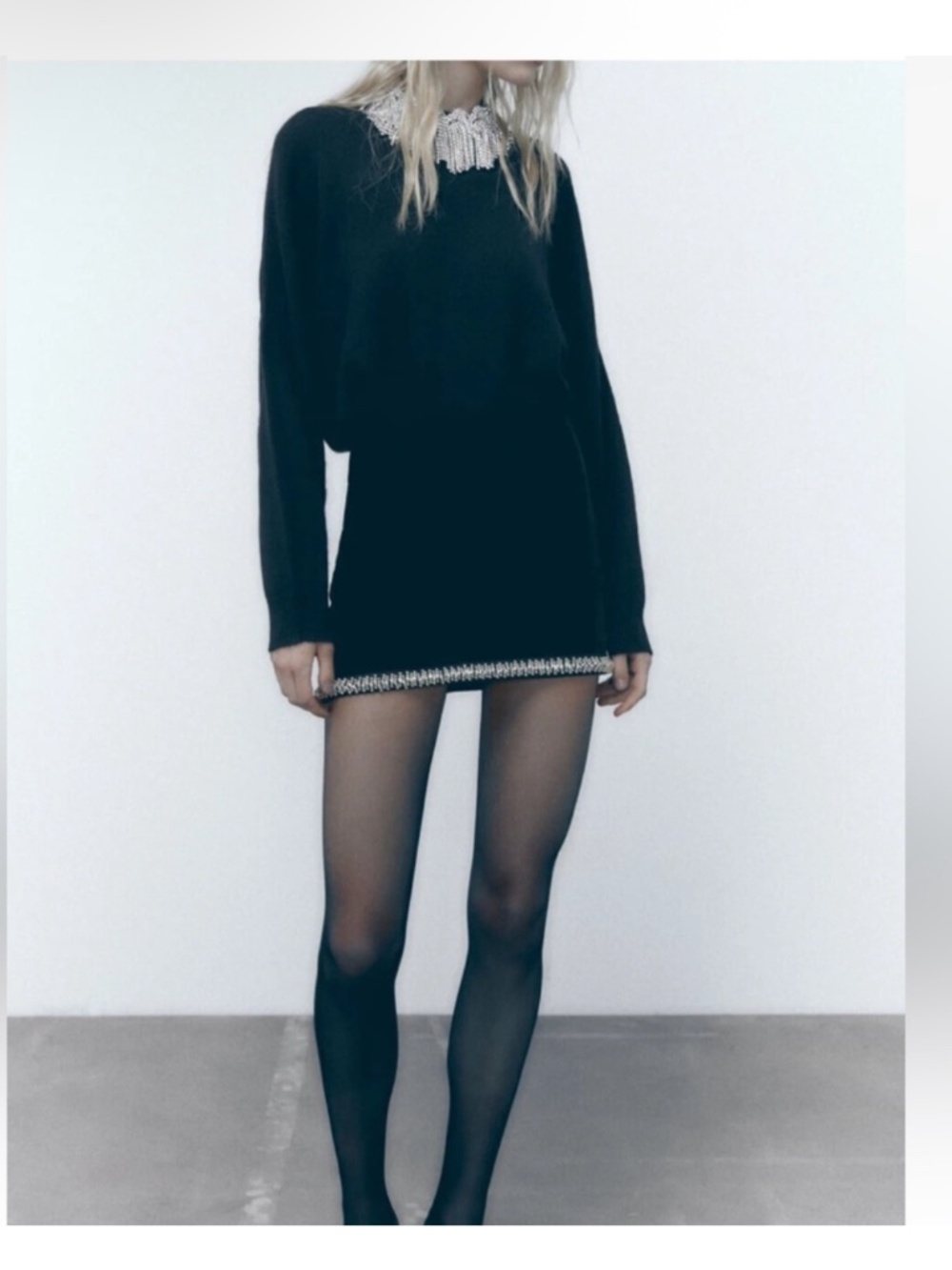 Zara Black Velvet Mini Skirt with Beaded Detail. XS